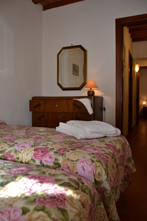 Agriturismo La Querce Rignano sullʼArno Habitación foto